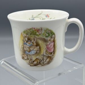 Beatrix Potter The Flopsy Bunnies Mug Cup Royal Albert English Bone China 1986